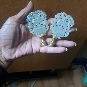 Vintage Green Jade Lamp Finial 3 1/4” “Vase With Two Pitches “ Carved Pattern